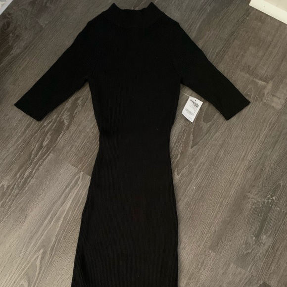 Black dress - Picture 2 of 2